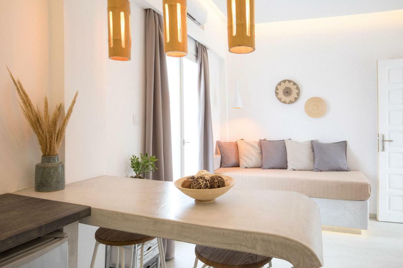 Light Blue Window Kamari Apartment Екстериор снимка